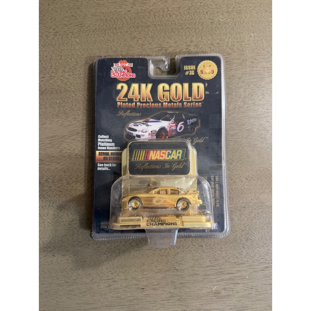 Racing Champions 24K Gold NASCAR Mark Martin 6 Valvoline Ford Taurus 1:64 92464
